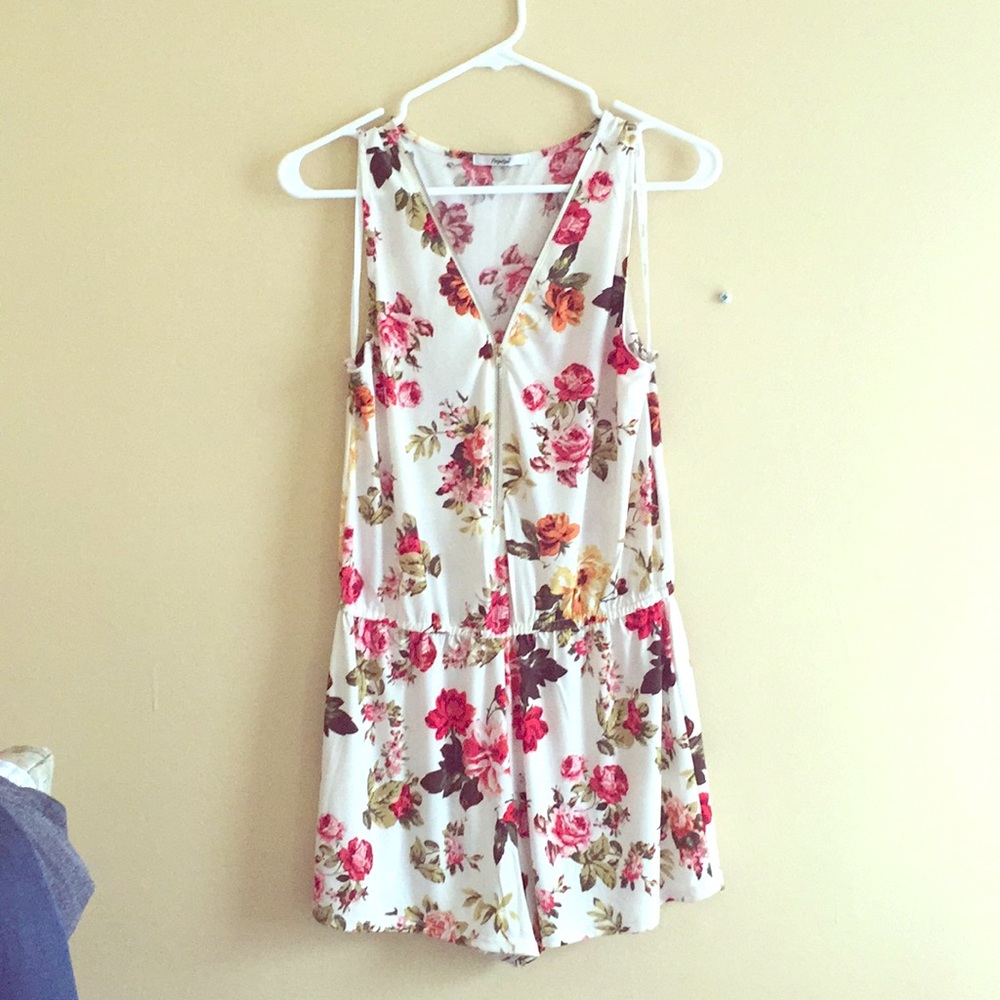 Polyester white floral romper